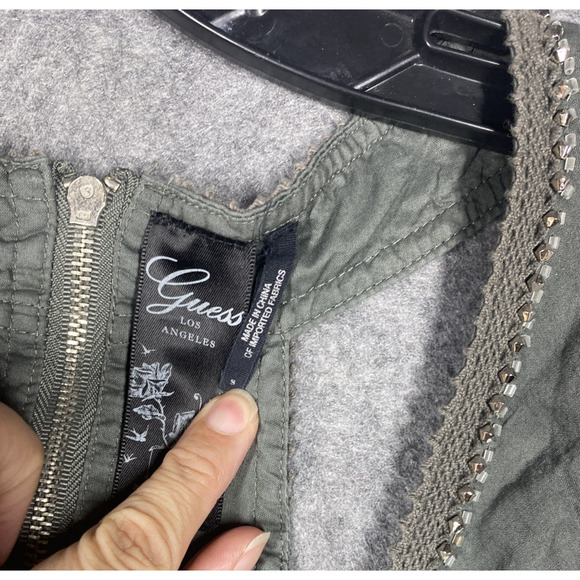 Vintage Guess Top Womens Small Grey White Tank Racerback Studded Trim Lot 2 - Picture 5 of 16